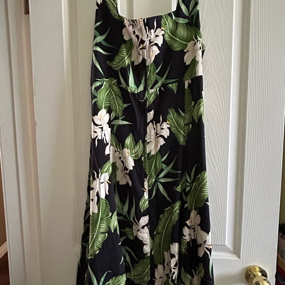 Hawaiian Sundress ๐ - Picture 2 of 7